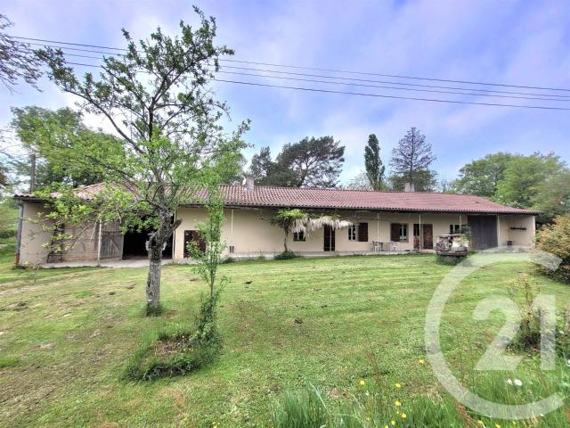 L' agence Century21 Cœur de Bresse vous présente cette magni. 150m² La Chapelle Thècle