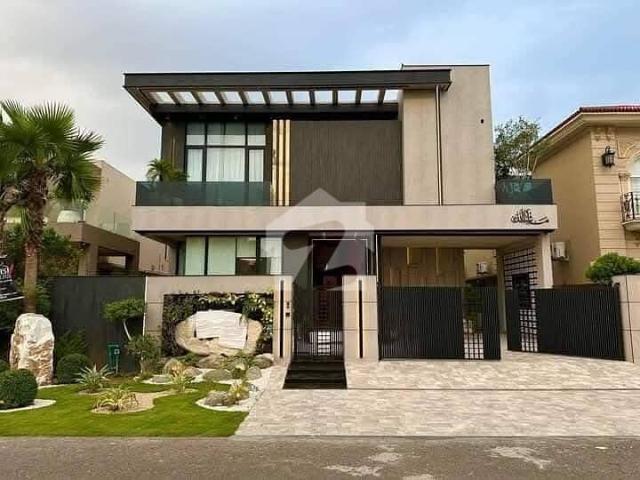 L Block Phase 6, Kanal, 6 Bed, Basement, Swimming Pool, Theatre, Furnished, Double Glazed Glass Work, Fully Automated, Modern Design House