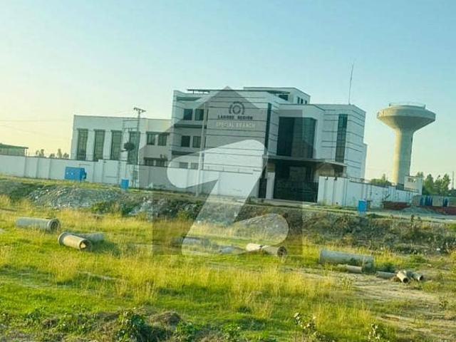 L block Possession block 10 Marla Plot for sale