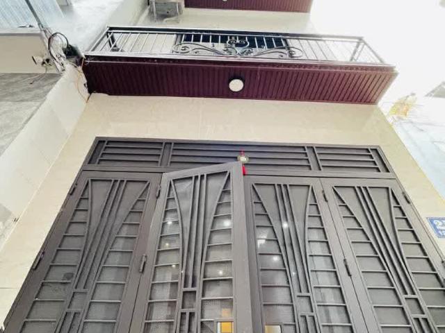 Lạc Long Quân Tây Hồ DT50M2 X 3T MT4M 9.2tỷ Lô Góc 2 Thoáng Gần Hồ Tây