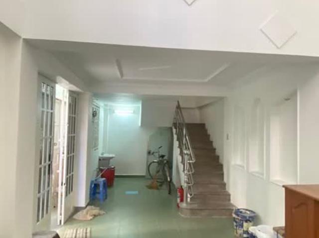 Lý Chính Thắng Q3 4m ra mặt tiền, thông 4 ngã 35.5m2 5 tầng BTCT 7. X tỷ