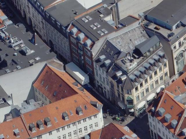 Lækkert og gennemgribende nyistandsat kontorlejemål på 192 m²