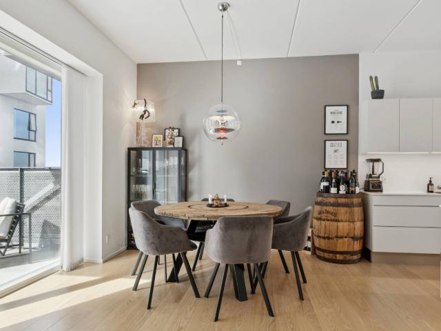 Lækker 3 værelses i V huset