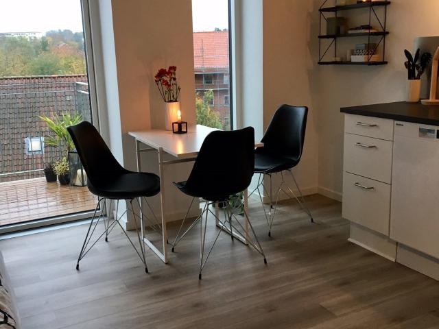 Lækker 1 værelses lejlighed