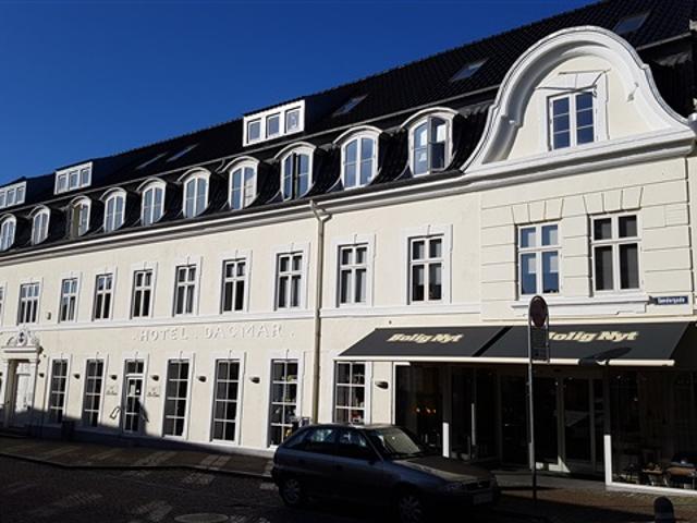 Lækker lejlighed i hjertet af Grenå, Grenaa, Aarhus