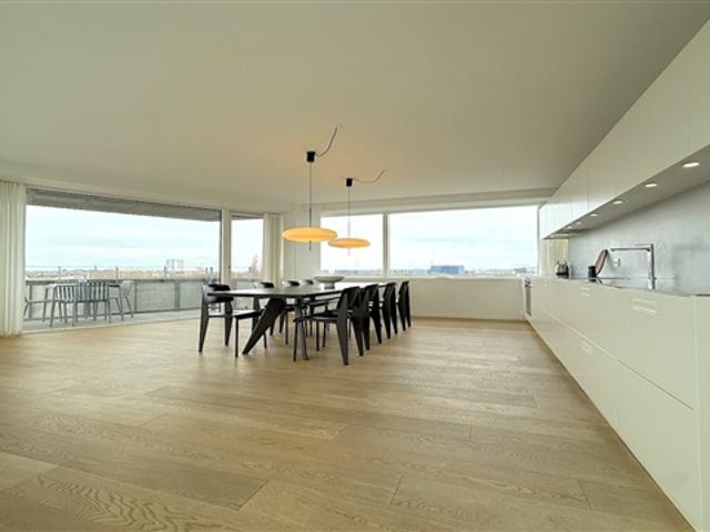 Lækker møbleret lejlighed på Islands Brygge med skøn udsigt, København S, København