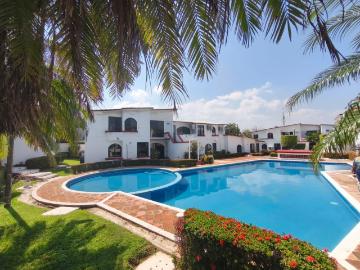 La Tampiquera Departamento en VENTA en planta baja con 3 rec?maras en quinta con alberca