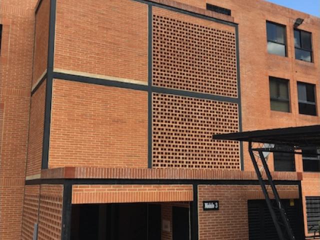 La Tahona Alquiler Duplex sin muebles 211 M2