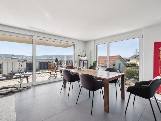 Neuwertige luxuriöse Wohnung | dreamo. Ch