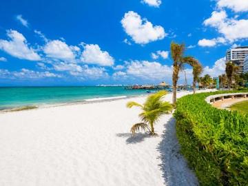 La terraza más amplia en AMARA Cancún UNICO