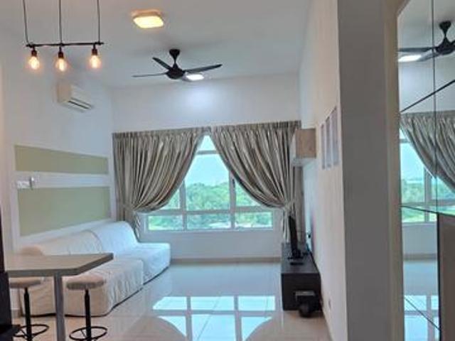 La Thea Residence 2r2b 787sf Fully Furnished New Painting like new unt