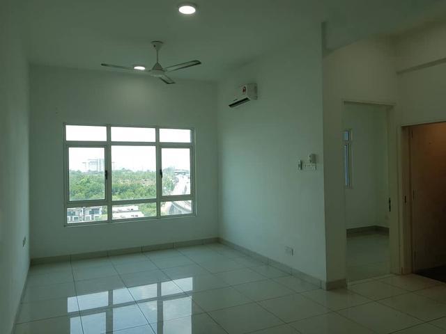 La Thea 16 sierra Puchong South high floor 2br Kitchen Cabinet