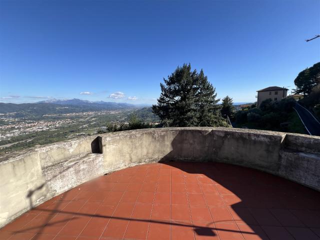 La torre con vista panoramica 144m² La Spezia