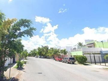 La Toscana Playa del Carmen Casa de 3 Recamaras en Venta