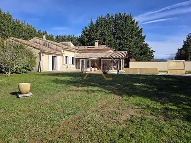 La Touche 26160 Achat / Vente maison 7 pièces t7 au dernier étage piscine