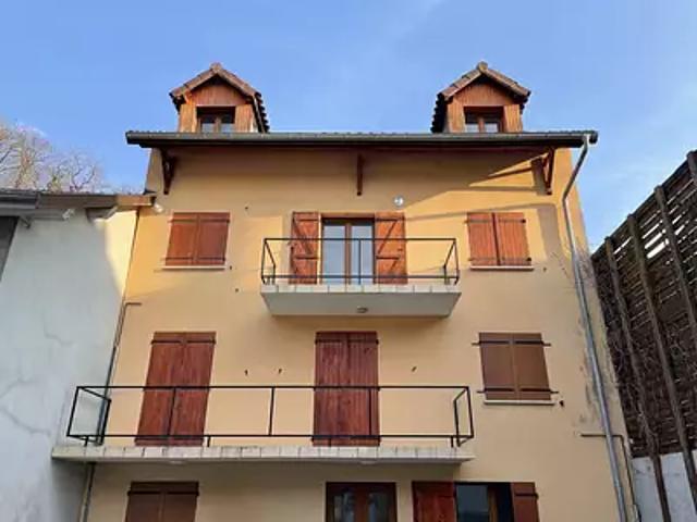La Tour du Pin 38110 Achat / Vente appartement 4 pièces t4