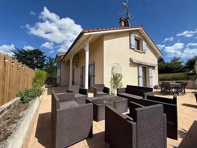 La Tour de Salvagny 69890 Achat / Vente maison 7 pièces t7 jardin terrasse