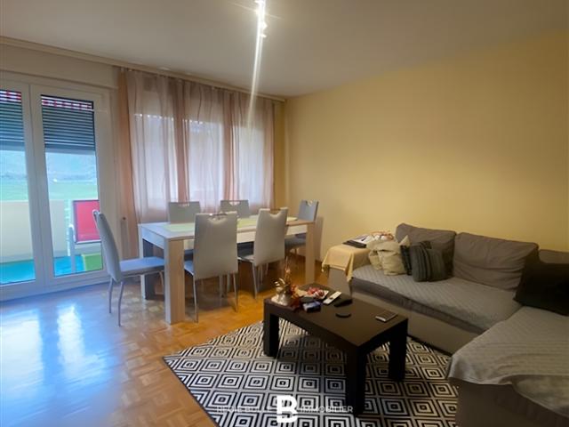 La tour de Trême – Charmante, renovierte 3,5 Zimmer Wohnung zur Miete