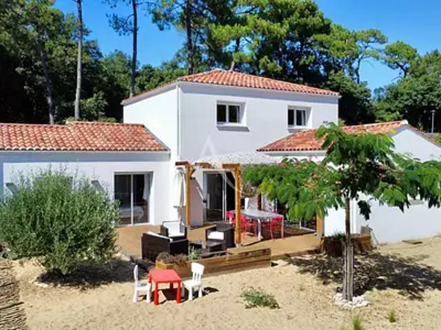 La Tranche sur Mer 85360 Achat / Vente maison 5 pièces t5 au dernier étage