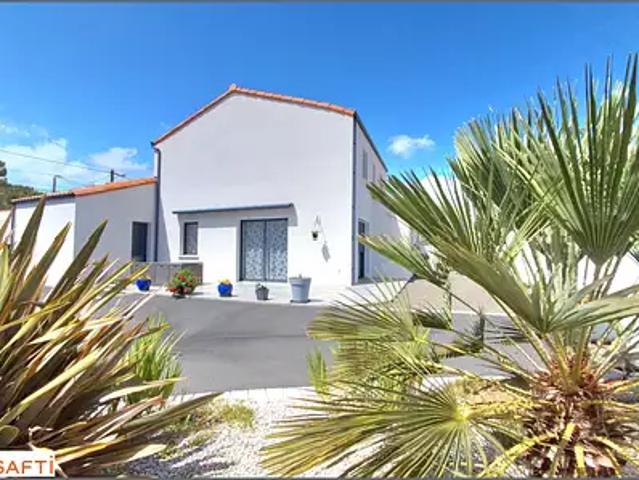 La Tranche sur Mer 85360 Achat / Vente maison 6 pièces t6 terrasse parking