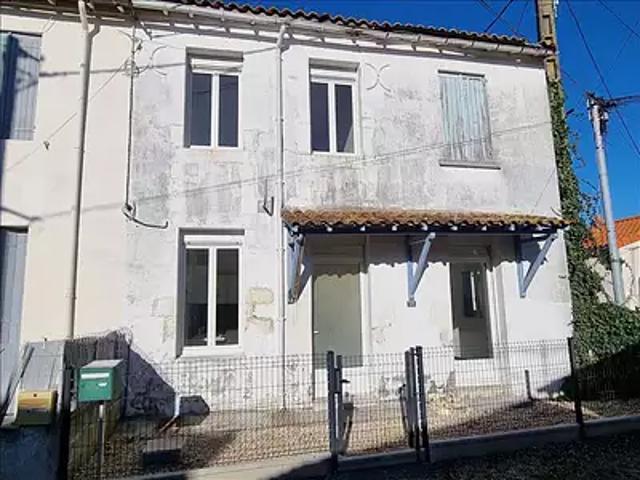 La Tremblade 17390 Achat / Vente appartement 3 pièces t3 au dernier étage