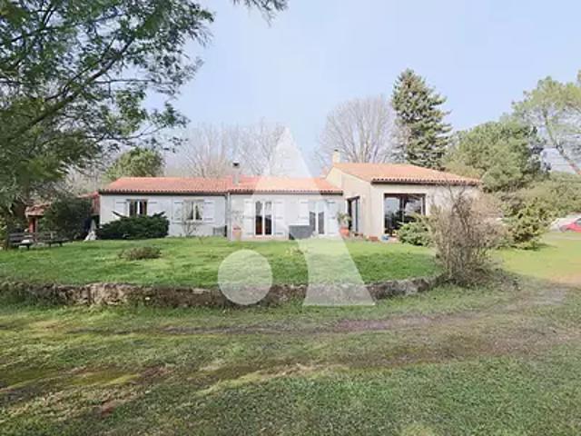 La Tremblade 17390 Achat / Vente maison 5 pièces t5 au dernier étage
