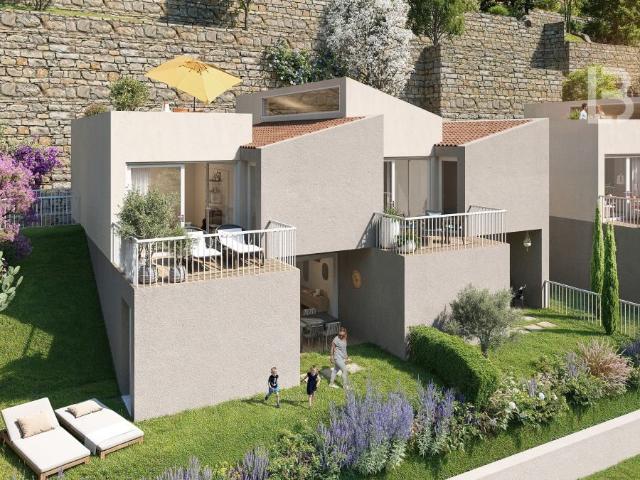 La Turbie, 4 pièce en Dernier Étage avec terrasses et solari. 100m² La Turbie