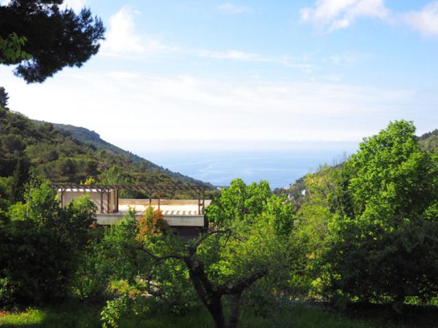 La Turbie Villa de charme avec vue mer 130 m2 habitables