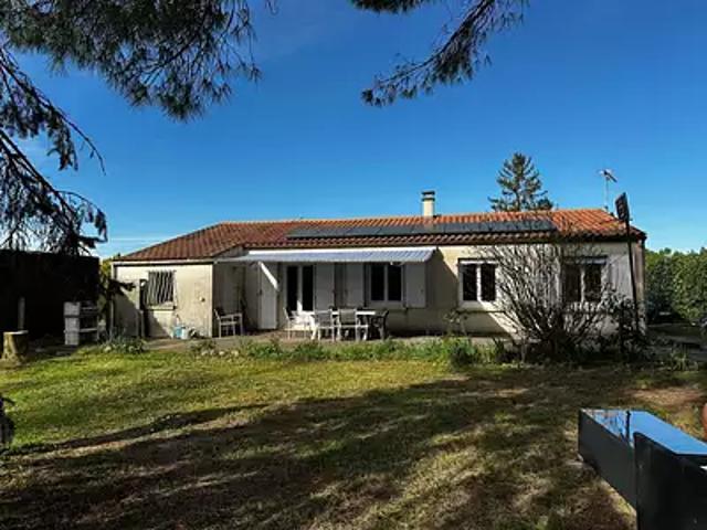 La Vallée 17250 Achat / Vente maison 5 pièces t5 jardin terrasse