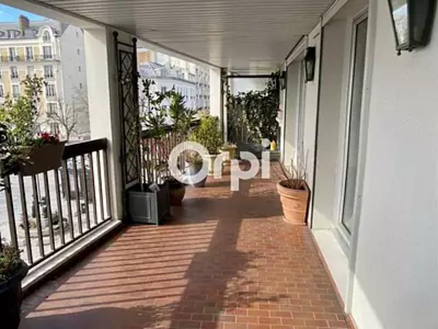 La Varenne Saint Hilaire 94210 Achat / Vente appartement 2 pièces t2 terrasse cave