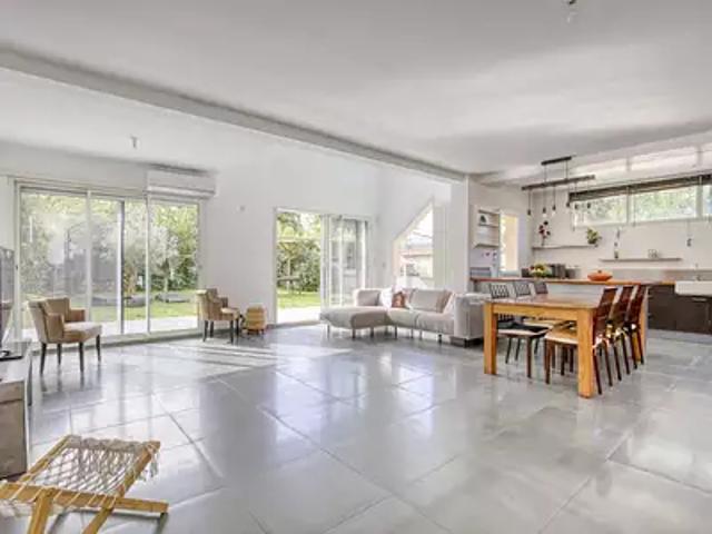 La Varenne Saint Hilaire 94210 Achat / Vente maison 6 pièces t6 parking