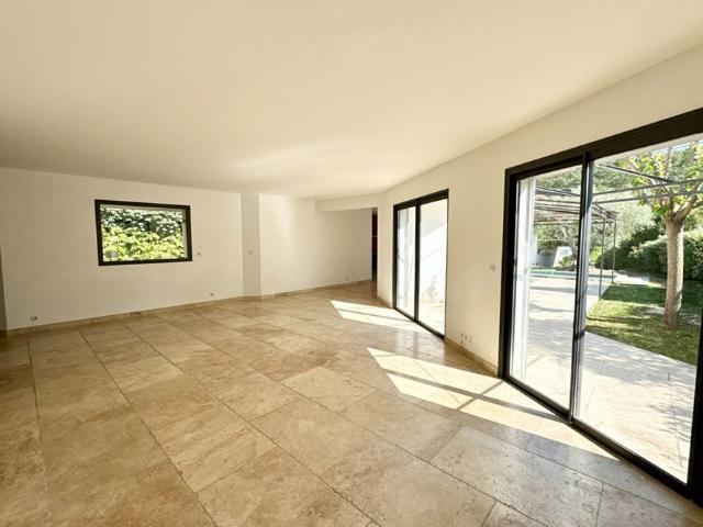La Vergedal AIX EN PROVENCE 4 pièce s 180 m2