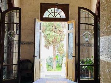 LA VIDA ES BELLA EN LA ROMA: CASA DE PRINCIPIO DEL S.XX