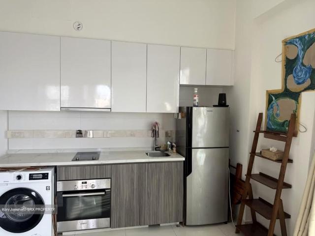 La Vida @ 130 D15, Apartment