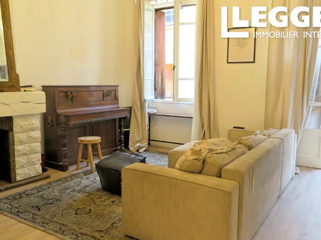 La vie tout à pied. Maison 4 chambres avec garage au centre de Carcassonne
