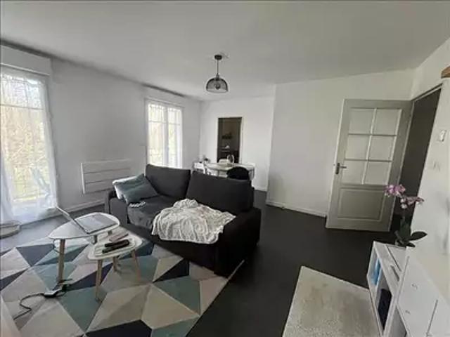 La Ville aux Dames 37700 Location appartement 2 pièces t2 parking