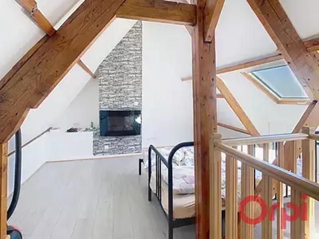 La Ville du Bois 91620 Location appartement 1 pièce t1 au dernier étage