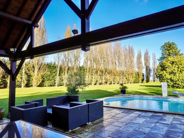 La Villeneuve en Chevrie Vente Propriété/château 78