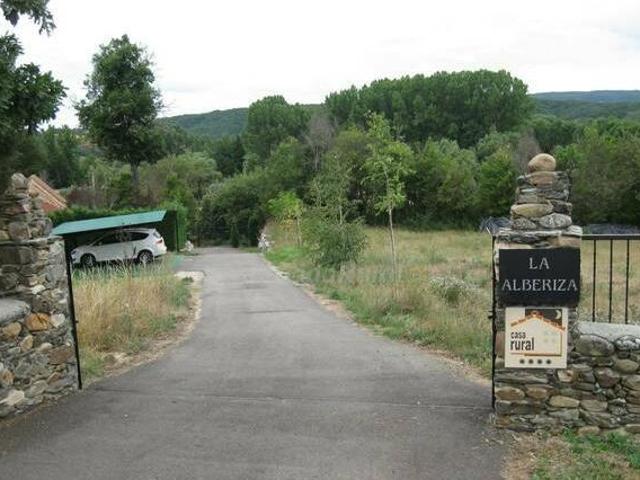 La Alberiza