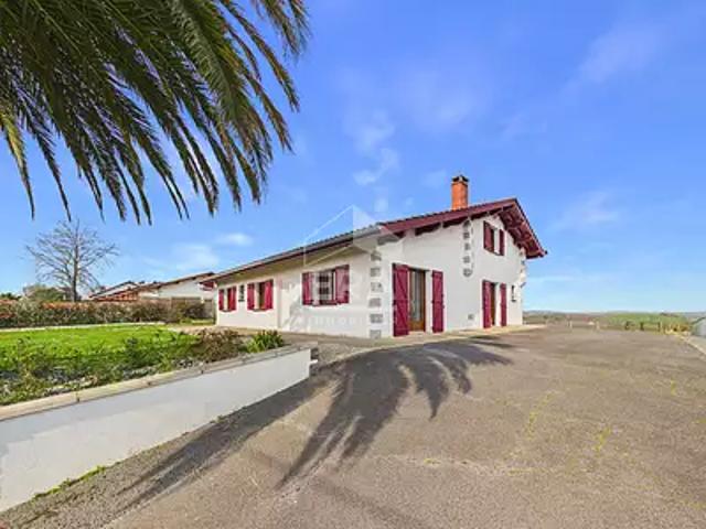 La Bastide Clairence 64240 Achat / Vente maison 5 pièces t5