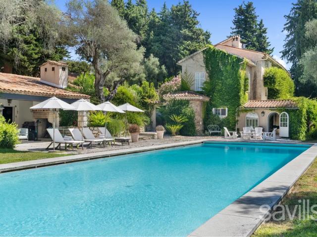 La Bastide de la Sine – un joyau historique rare 300m² Vence