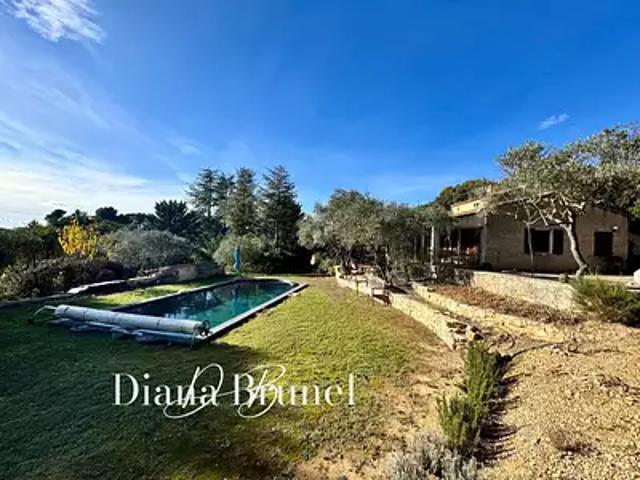 La Bastide des Jourdans 84240 Achat / Vente maison 4 pièces t4 piscine parking
