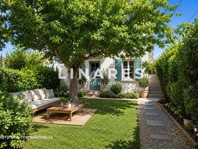 LA BASTIDE LUZY Maison T6 112m2 Terrain 326m2 Terrasse Garages 13012 BOIS LUZY