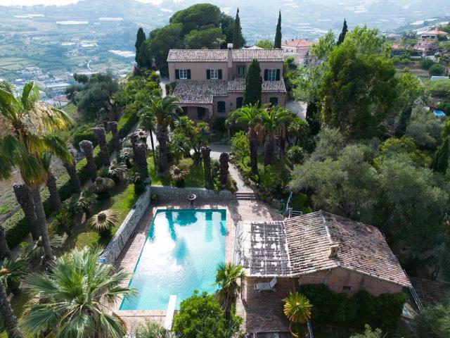 La Bastide Provencale Sanremo / Bussana 800m² Sanremo