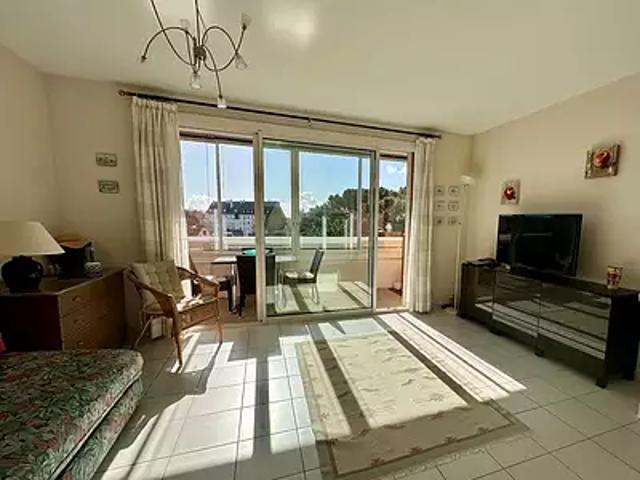 La Baule Escoublac 44500 Achat / Vente appartement 1 pièce t1 au dernier étage cave