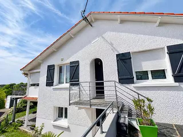 La Baule Escoublac 44500 Achat / Vente maison 5 pièces t5 au dernier étage parking
