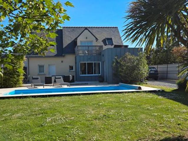 LA BAULE ESCOUBLAC – Maison familiale de 150 m² avec piscine