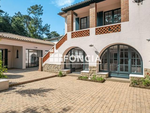 La baule les pins: magnifique villa bauloise de caractere