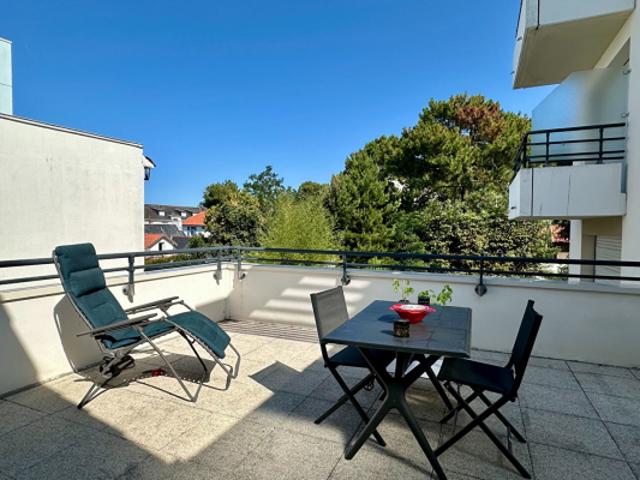 LA BAULE, QUARTIER TRES RECHERCHE DES GRANDS HÔTELS, T5 DUPLEX