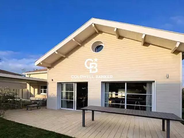 La Bernerie en Retz 44760 Achat / Vente maison 8 pièces t8 piscine